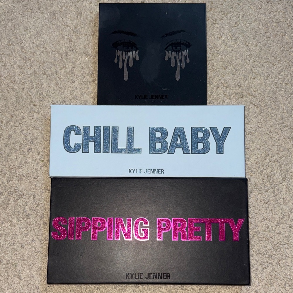 Kylie Jenner Eye Palette Bundle (3)